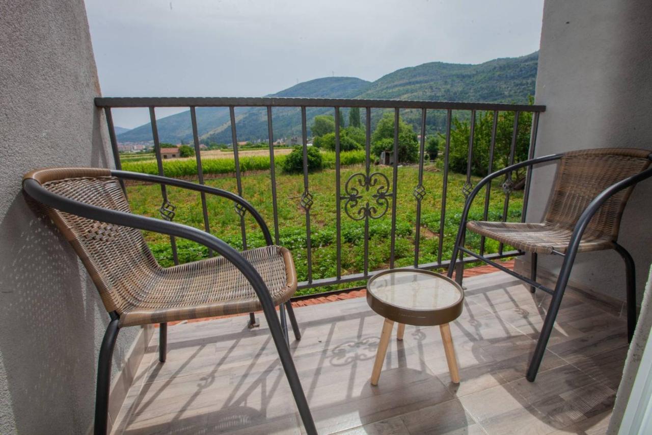 Vinarija "Delmo" Apartments Trebinje Bagian luar foto